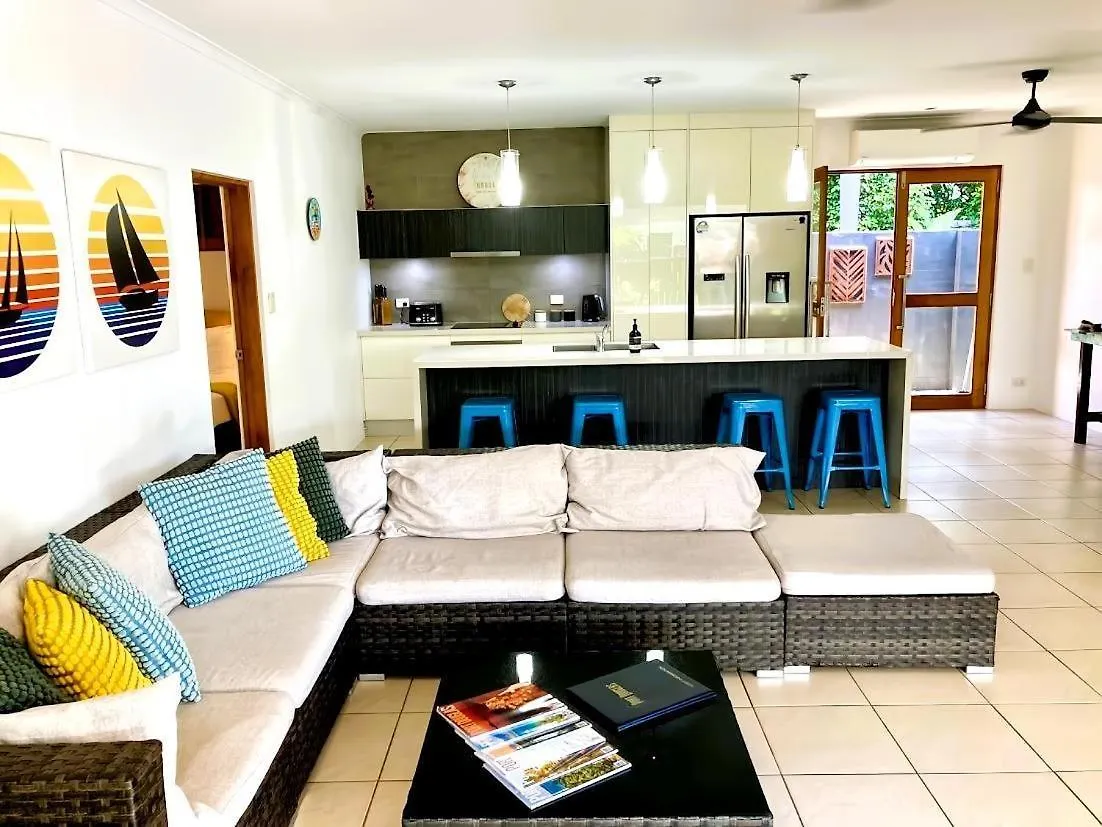 Casa de Férias Sandy Feet Retreat - 50M From Four Mile Beach Port Douglas Austrália